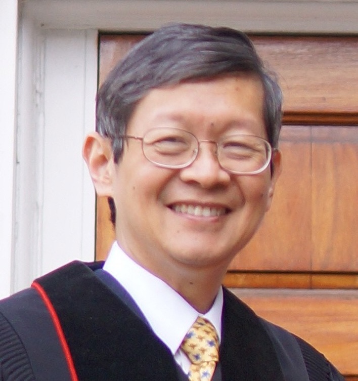 潘儒達牧師